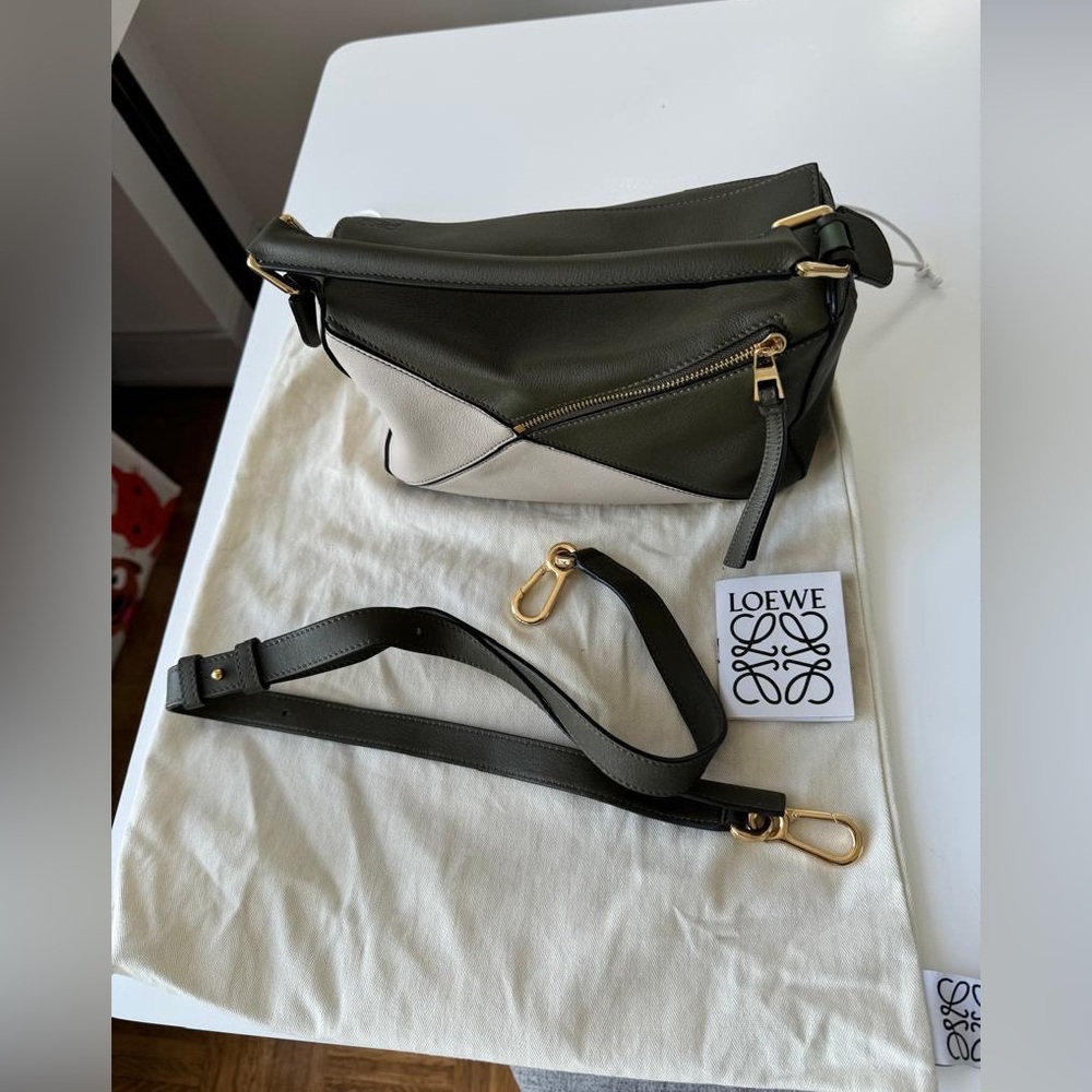 Loewe Small Puzzle Classic Bicolour Leather Bag - Picture 6 of 15
